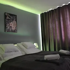 Fonix Design , Debreţin Ungaria
