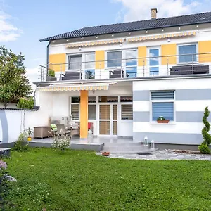 Zen House , Hajdúszoboszló Ungaria