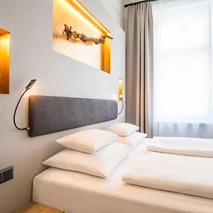 Hotel Rathaus - Wein & Design, Viena