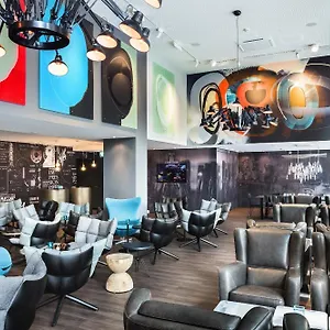 https://motel-one-basel.hotelsbaselswitzerland.com