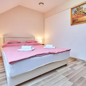 Ada Apartmanhaz , Hajdúszoboszló Ungaria