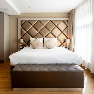 Hotel Dream ***